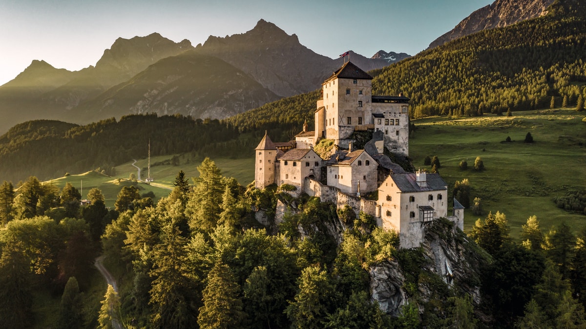 Schloss Tarasp